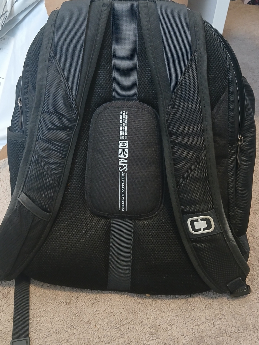 OGIO Roush Fenway Racing Black Backpack *read* - Picture 4 of 7